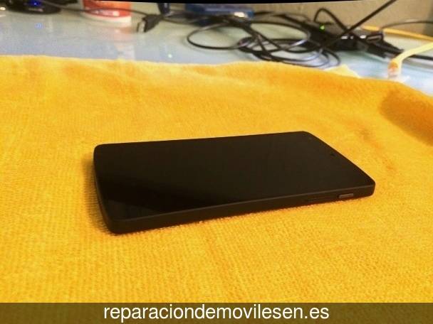 Reparar teléfono móvil en Villar de Peralonso
