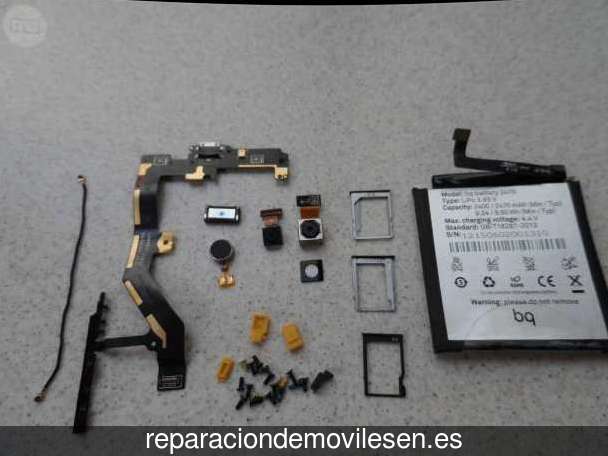 Reparación de teléfono móvil en Sevilla la Nueva