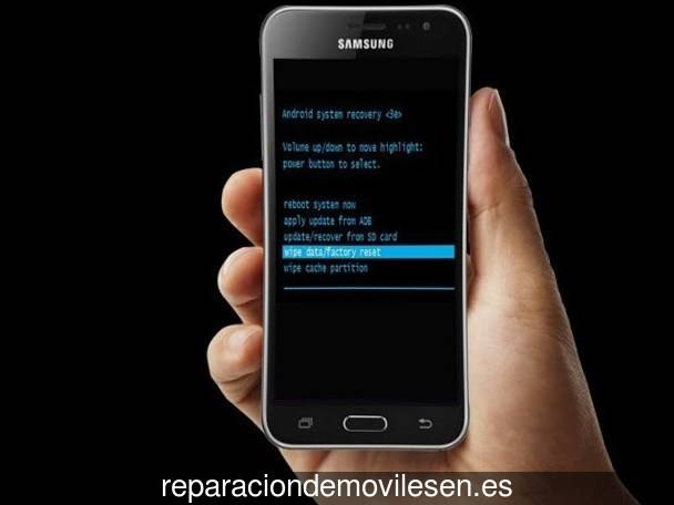 Reparar teléfono móvil en Algueña