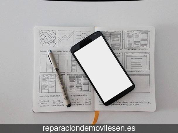 Reparar teléfono móvil en Robledillo de Gata